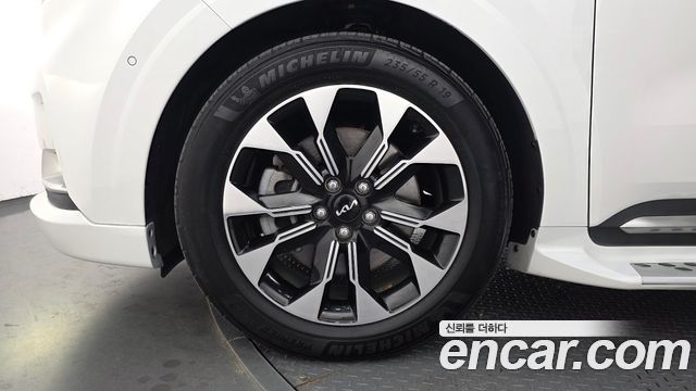 Kia Carnival 4-го поколения Gasoline 9-Seater Hi-Limousine Signature - фото 4