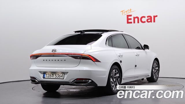 Hyundai Grandeur Новый IG, гибрид Le Blanc - фото 1