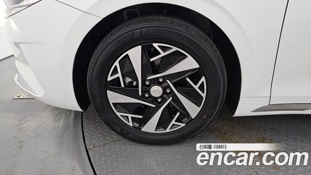 Hyundai Grandeur Новый IG, гибрид Le Blanc - фото 4