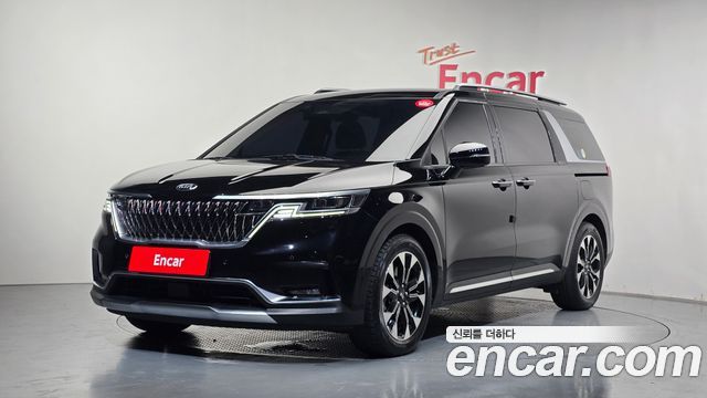 Kia Carnival 4-го поколения 9-Seater Signature - фото 0
