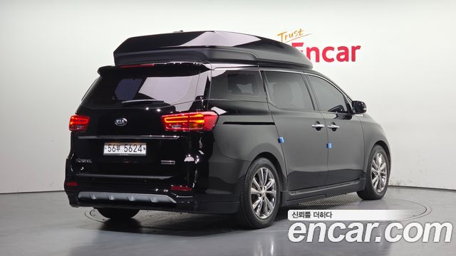 Kia Carnival Новый 9-Seater Hi-Limousine Prestige Hiroof - фото 1