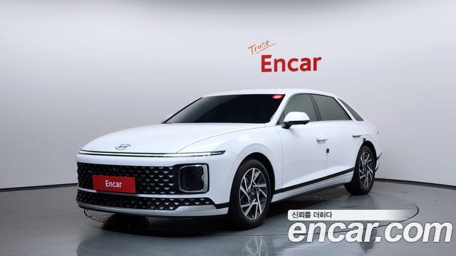 Hyundai Grandeur GN7 2,5 Gasoline 2WD Exclusive - фото 0