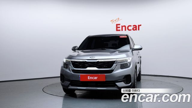 Kia Seltos Diesel 1.6 2WD Prestige - фото 1