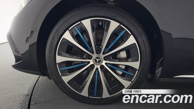 Mercedes-Benz EQE V295 EQE350+ - фото 3