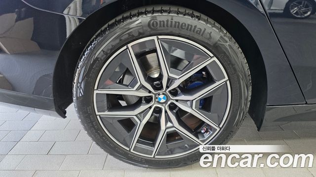 BMW 5-Series G60 520i M Sport - фото 4