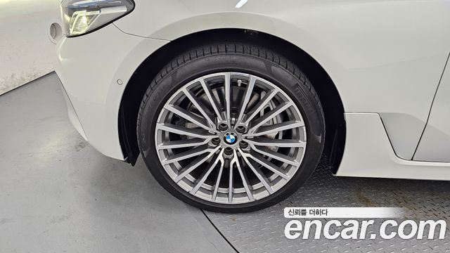 BMW Gran Turismo G32 640i xDrive Luxury - фото 4