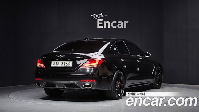 Genesis G70 2.0T AWD Sport Package - фото 1