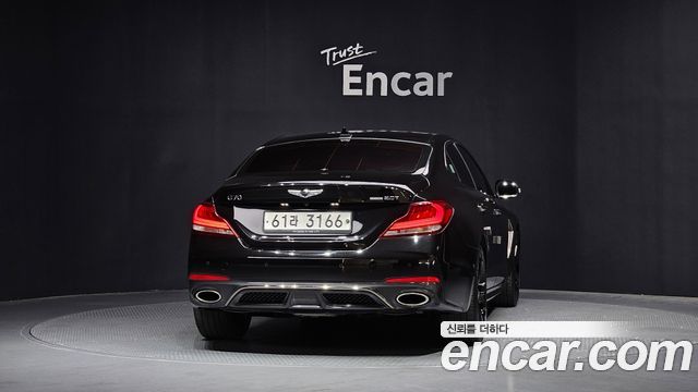 Genesis G70 2.0T AWD Sport Package - фото 3