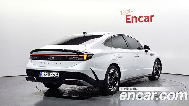 Hyundai Sonata DN8 1.6 Turbo Exclusive - фото 1