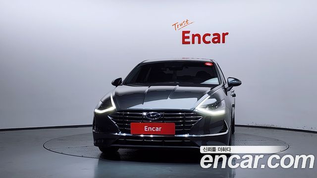Hyundai Sonata DN8 2.0 Premium Family - фото 2