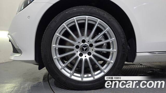 Mercedes-Benz E-Class W213 E220d 4MATIC Exclusive - фото 4