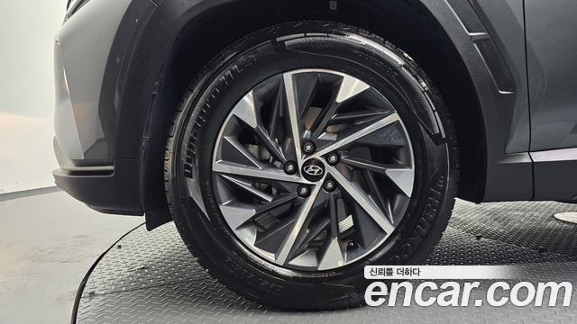 Hyundai Tucson NX4 Gasoline 1.6 Turbo 2WD Premium - фото 3