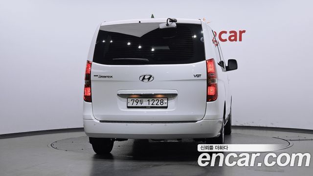 Hyundai Starex Новый Wagon 12-Seater Smart - фото 3