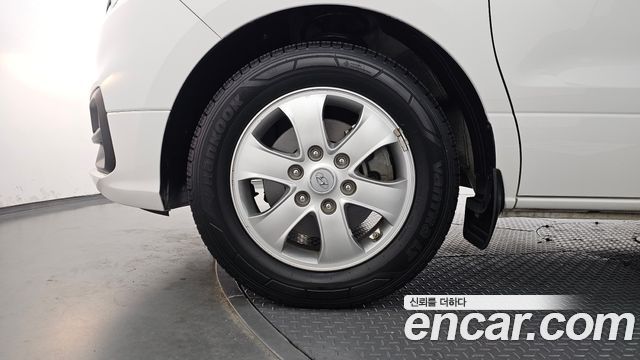 Hyundai Starex Новый Wagon 12-Seater Smart - фото 4