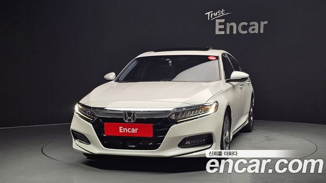 Honda Accord 10-го поколения 1.5 Turbo - фото 2