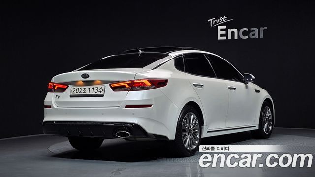 Kia K5 Новый 2-го поколения 2.0 Intelligent - фото 1