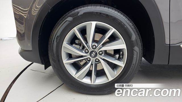 Hyundai Santafe TM Diesel 2.0 2WD Exclusive - фото 4