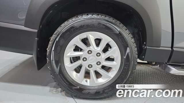SsangYong Rexton Sports Diesel 2.2 4WD Prestige (Leaf) - фото 4