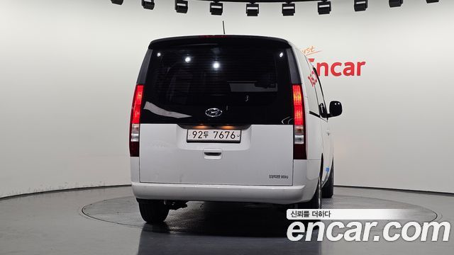 Hyundai Staria Cargo 3-Seater Modern - фото 3