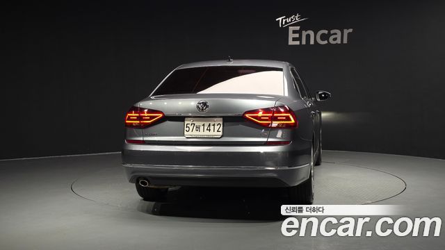 Volkswagen Passat Новый 2.0 TSI B7 - фото 3