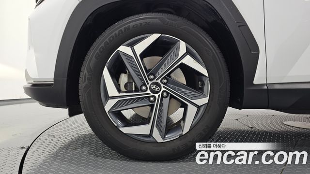 Hyundai Tucson NX4 Gasoline 1.6 Turbo 2WD Inspiration - фото 4