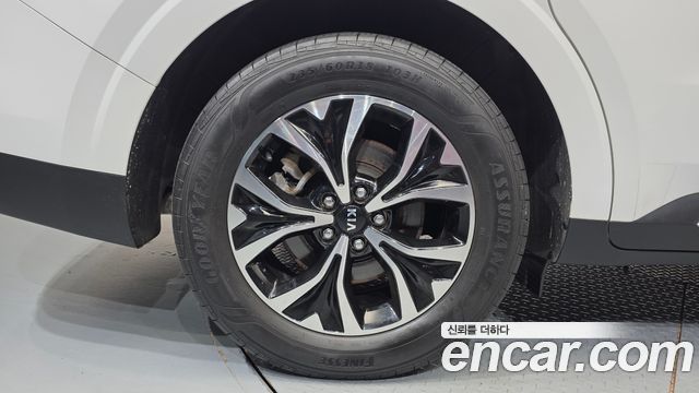 Kia Carnival 4-го поколения 9-Seater Noblesse - фото 4