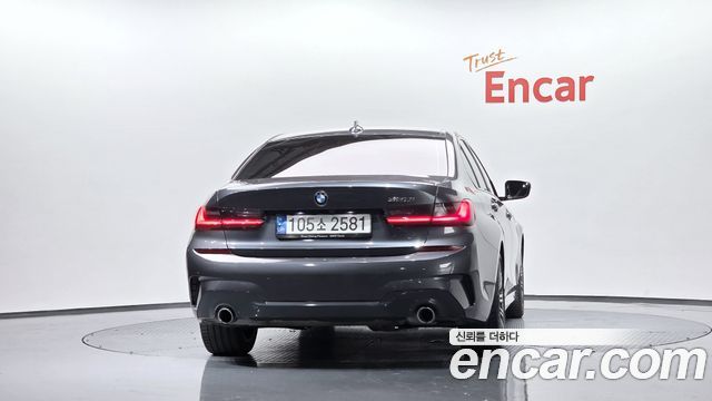 BMW 3-Series G20 320i M Sport - фото 3