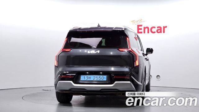 Kia EV9 Long Range 4WD Earth - фото 3