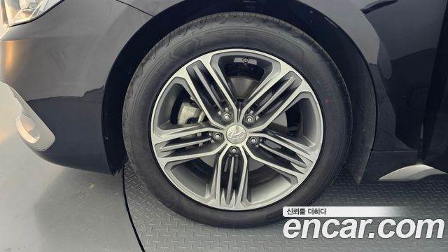 Hyundai Grandeur IG 3.0 Exclusive - фото 4