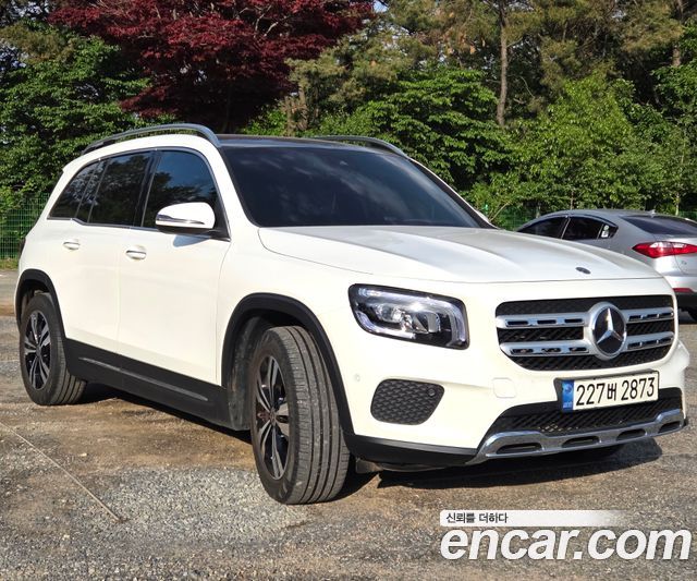 Mercedes-Benz GLB-Class X247 GLB220 - фото 0