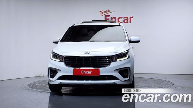 Kia Carnival Новый 9-Seater Prstige - фото 2