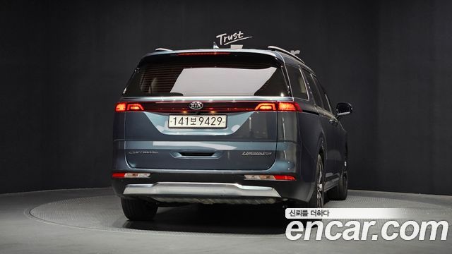 Kia Carnival 4-го поколения 7-Seater Noblesse - фото 3