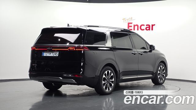 Kia Carnival 4-го поколения 9-Seater Signature - фото 1
