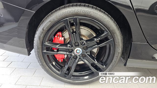 BMW 2-Series F44 220i M Sports - фото 4