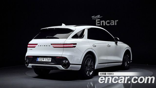 Genesis GV70 2.5T Gasoline 2WD - фото 1