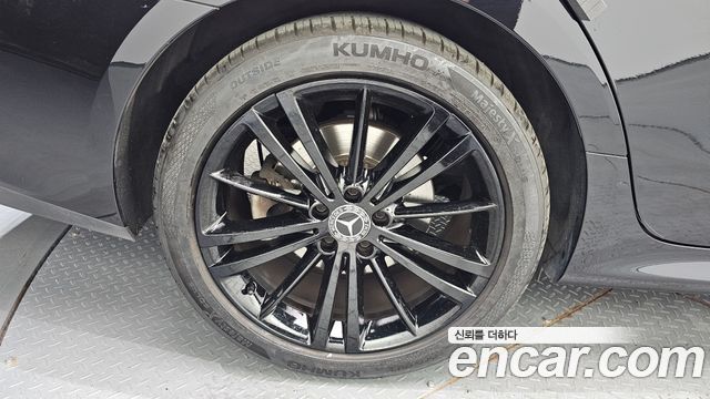 Mercedes-Benz CLS-Class C257 CLS400d 4MATIC - фото 4