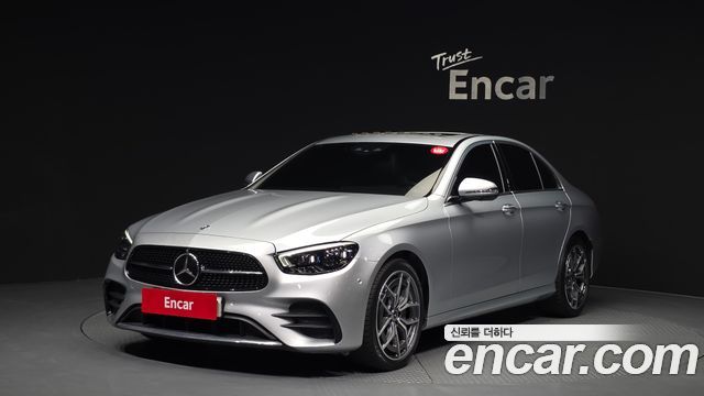 Mercedes-Benz E-Class W213 E220d 4MATIC AMG Line - фото 0