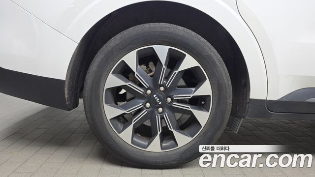 Kia Carnival 4-го поколения 9-Seater Prestige - фото 4