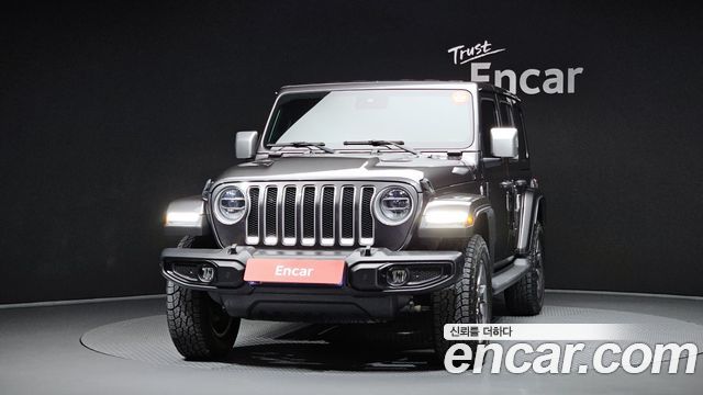 Jeep Wrangler JL 2.0 Overland 4Door - фото 2