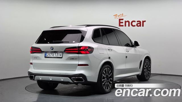 BMW X5 G05 xDrive 40i M Sport - фото 1