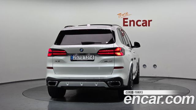 BMW X5 G05 xDrive 40i M Sport - фото 3