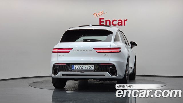 Genesis GV70 2.5T Gasoline AWD - фото 3