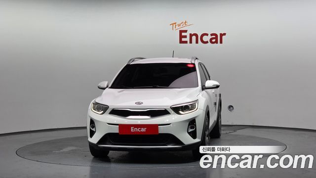 Kia Stonic 1.4 Trendy - фото 2