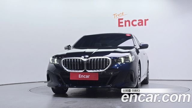 BMW 5-Series G60 523d M Sport - фото 2