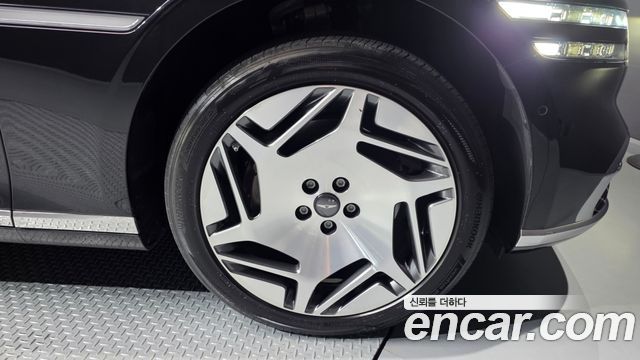 Genesis G90 RS4 Gasoline 3.5 Turbo e-S/C AWD LWB - фото 4