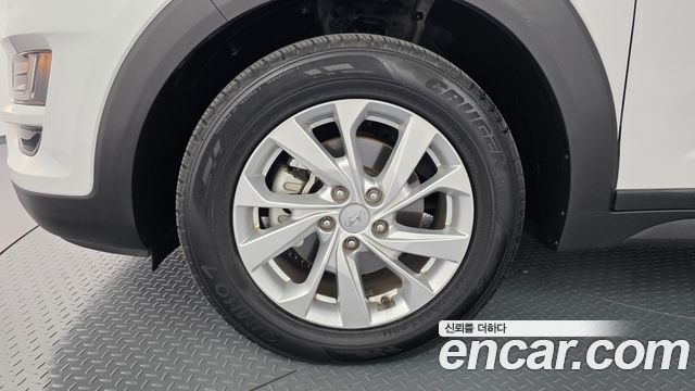 Hyundai Tucson Совершенно новый Diesel 2.0 2WD Modern - фото 3