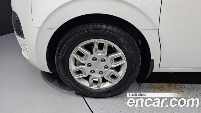 Hyundai Staria Cargo 3-Seater Modern - фото 4