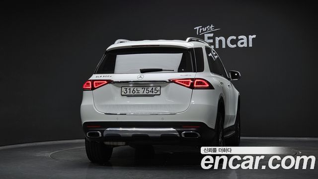 Mercedes-Benz GLE-Class W167 GLE300d 4MATIC - фото 3