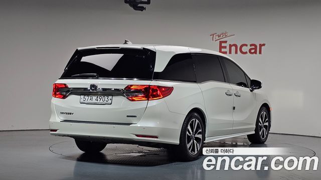 Honda Odyssey 3.5 5th - фото 0