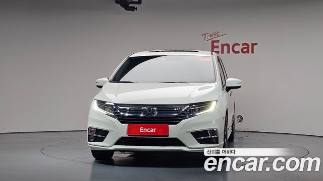 Honda Odyssey 3.5 5th - фото 1